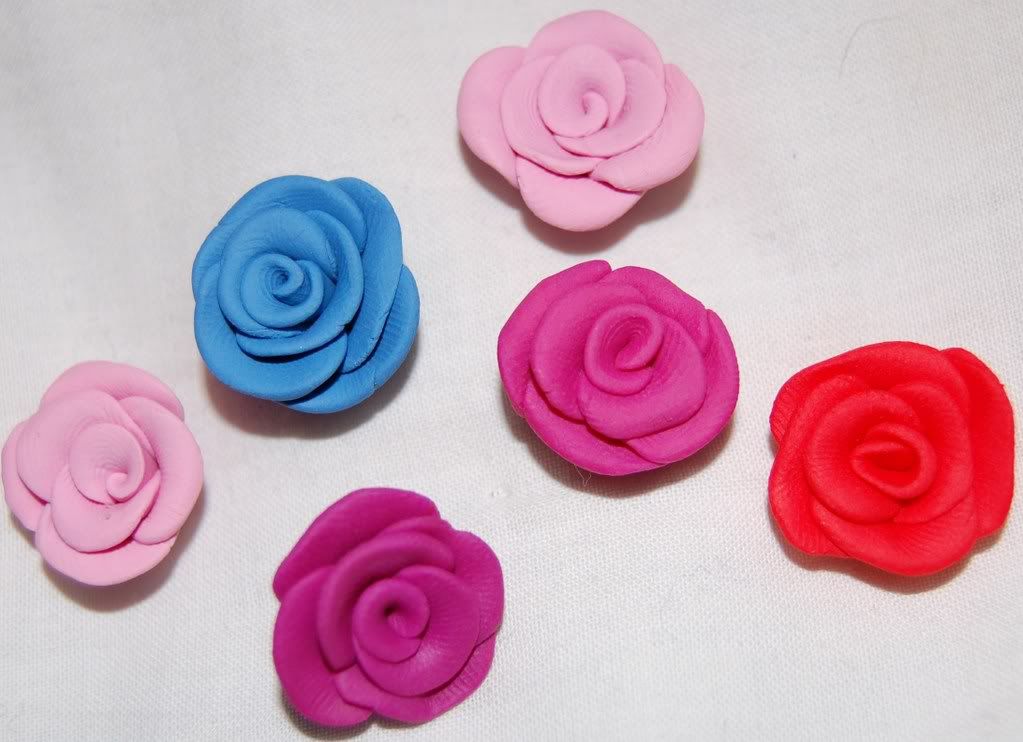 Novelty thumb tacks have hit Novelty thumb tacks and